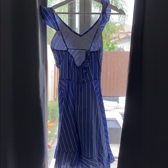 Summer dress - Picture 3 of 5